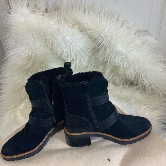 Naturalizer black suede booties - Picture 9 of 11
